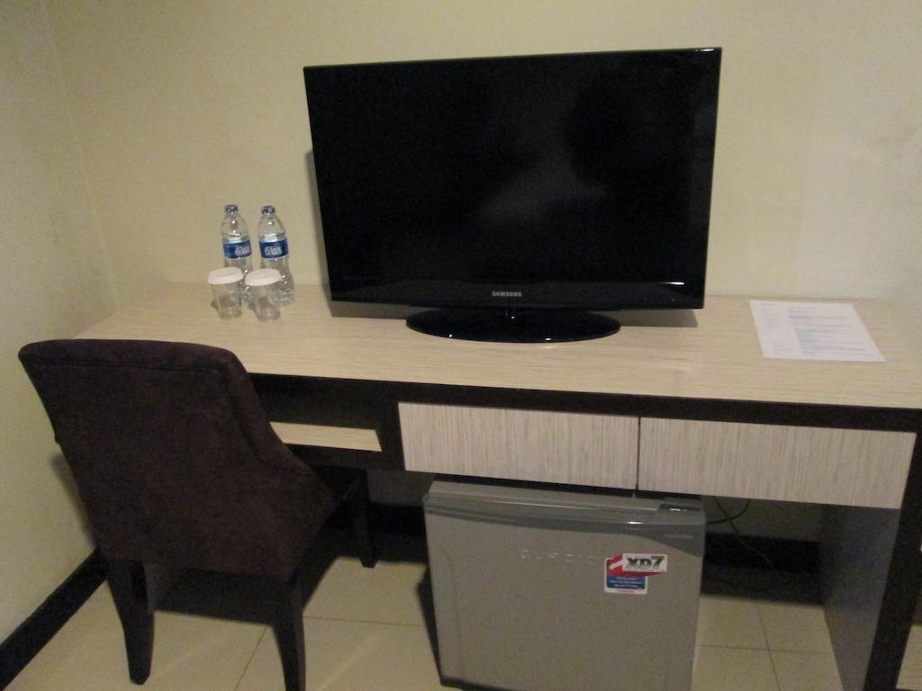 N3 Hotel Jakarta Ruang foto